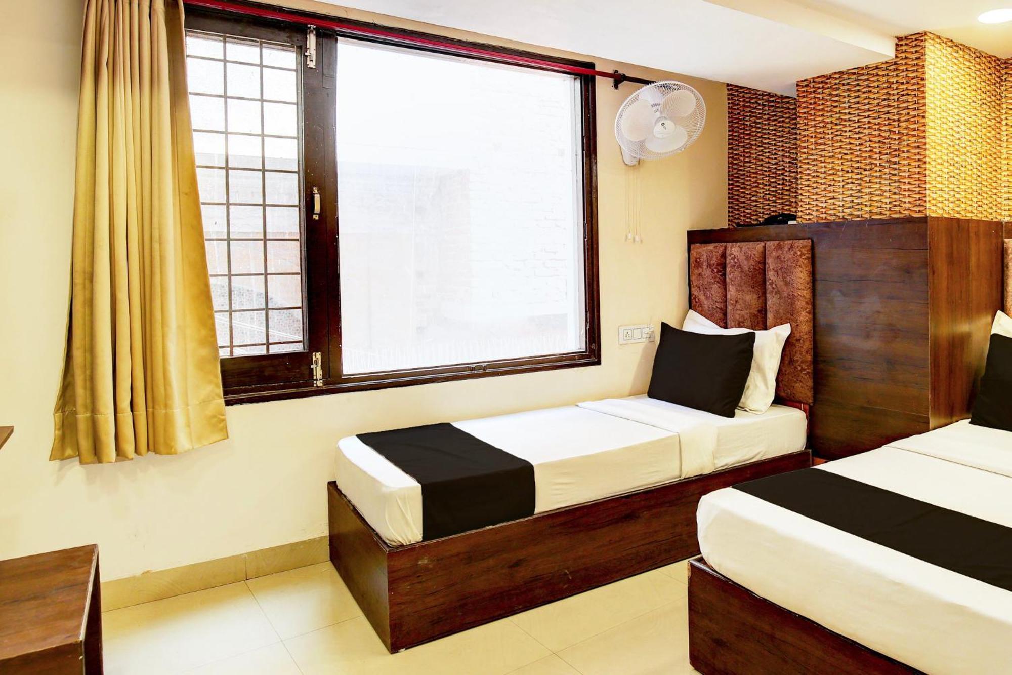 Hotel O Pink Residency Amritsar Exterior foto